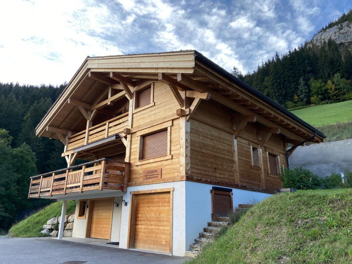 Chalet Soleya เลอกรองด์บอร์นอง ภายนอก รูปภาพ